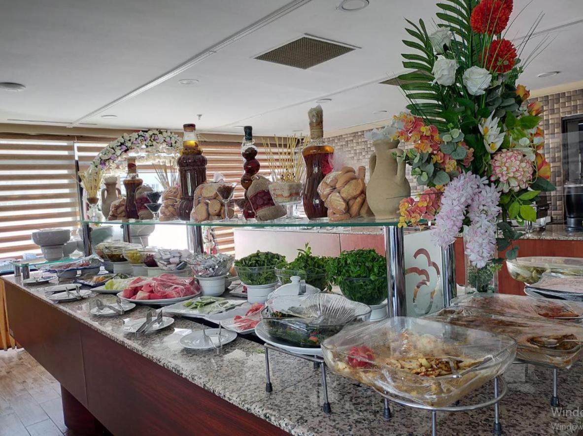 迪亚巴克尔广场酒店 外观 照片